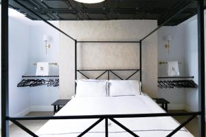 Hyacinth Apartments - Hot Tub Garden Escape - Adults only