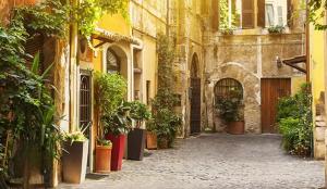 St Peter Vatican Lovely Apartment & Patio, Rome