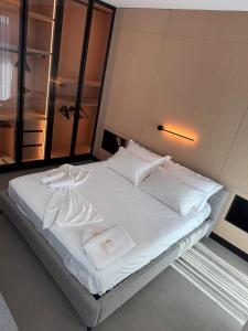 Tirana Gardenia Center