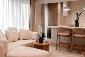 Home by the Lake nr 33