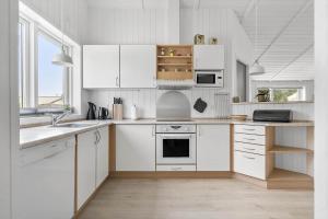 1114-Ringkobing-Hjelmevej-11