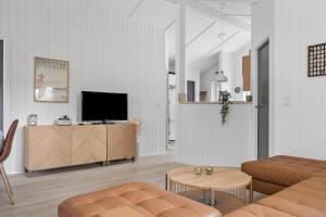 1114-Ringkobing-Hjelmevej-11