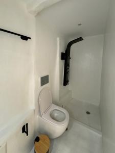 White Sand Cave Suite