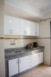 Les Iris - Sea view, beach & TGV access