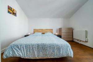 Appartements Lescapade Blue and Yellow 10min to Paris : photos des chambres