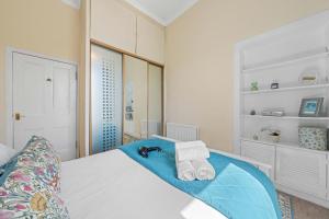 Cosy 1 Bedroom Apartment next to Fountain Park - Edinburgh