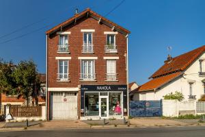 Appartements Lescapade Blue and Yellow 10min to Paris : photos des chambres