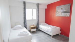 Appartements T5 Spacieux Metro Parking 2 min Creteil Soleil : photos des chambres