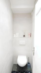 Appartements T5 Spacieux Metro Parking 2 min Creteil Soleil : photos des chambres