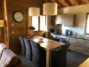 Chalets CASA-Chalet des Ponts : Evasion au Col Madeleine : photos des chambres