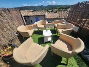 Maisons de vacances Le Celeste Maison de Village avec toit terrasse : photos des chambres