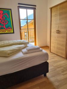 Claudia 7 by SMR Rauris Apartments - inc Spa and near Gondola