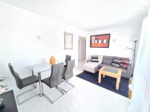 Apartamento 2 hab. con vistas en Benalmadena