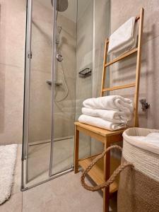 Moderne Ruheoase mit Balkon