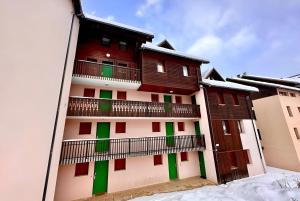 Appartements CASA-Amelie terrasse vue parking : photos des chambres