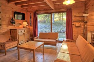 Maisons de vacances CASA Les Heureux Magnifique CHALET 6 chambres a RISOUL : photos des chambres