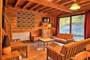 Maisons de vacances CASA Les Heureux Magnifique CHALET 6 chambres a RISOUL : photos des chambres