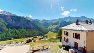 Appartements Casa-La Fuste centre Saint-Veran ski au pied : photos des chambres