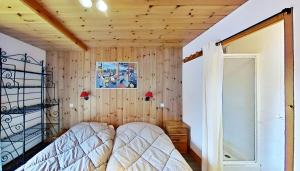 Chalets Casa-Tour du Merle N° 2 : photos des chambres