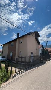 Villa Rayhaan - Ubytování bez kategorie ve městě Sarajevo