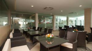 New 3BHK Kamla Luxury Apartment Near Lulu Mall