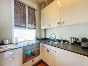 Grand Palais - 2 couchages - Studio - Vue Mer