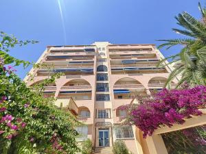 Grand Palais - 2 couchages - Studio - Vue Mer