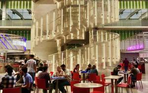 Cozy & Chic Apt King Bed -Free Parking