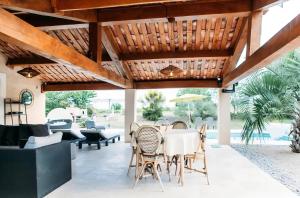 Villas Casa-Manon grande maison de vacances avec piscine : photos des chambres