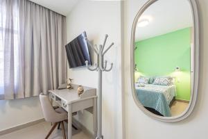 Moderno Apartamento em Copacabana 300 Metros da praia