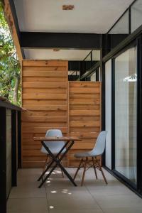 VED Beach Apt 4 - Steps to the Beach