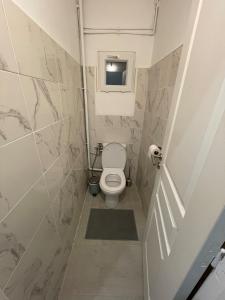 Appartements Appartement entier T3 beau volume 1er etage : photos des chambres