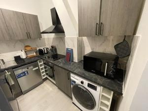 Appartements Appartement entier T3 beau volume 1er etage : photos des chambres