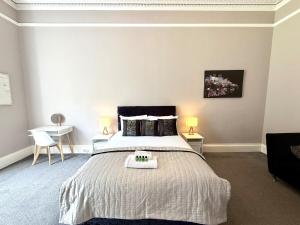 New Town luxury 1 bed apartment