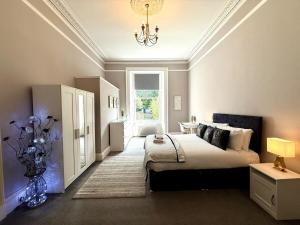 New Town luxury 1 bed apartment