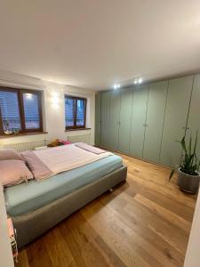 Apartment with a Terrace over the Old Town Two Bedrooms