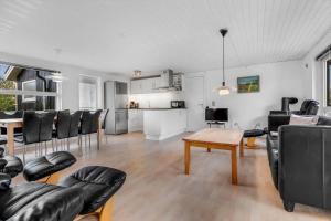 118-Ringkobing-Magedalen-7