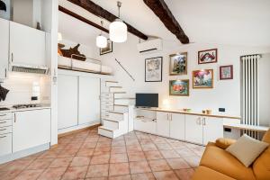 LaCasaDiUgo in the heart of Lerici AC