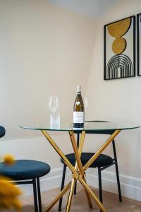 The Paddington Professional - by Out of Office Lifestyle