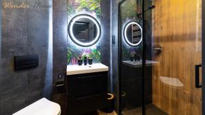 Wonder Home- Izeryn- centrum