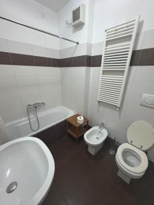 Luxury & Comfort in the Heart of the City, Home Certosa Stay