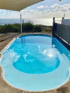 Solara West - Private Pool and Seafront