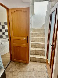 Appartement place aux aires en plein centre historique de Grasse