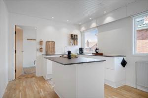 8807-Hvide-Sande-Baunevej-7