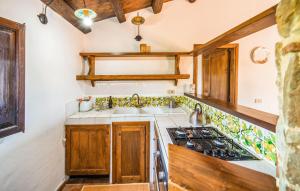 Amazing Apartment In Collesano Pa