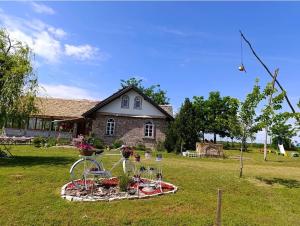 Tetrebov salas in the peaceful fields