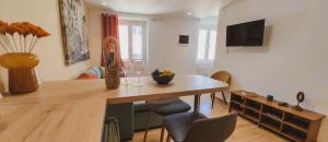 Theotoki Attic Studio