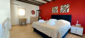 Theotoki Attic Studio