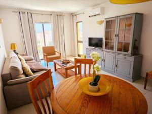 Charming & Modern Poente Albufeira with Double Pool