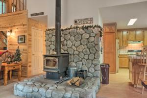 Game Room & Deck: Pet-Friendly Camp Connell Cabin